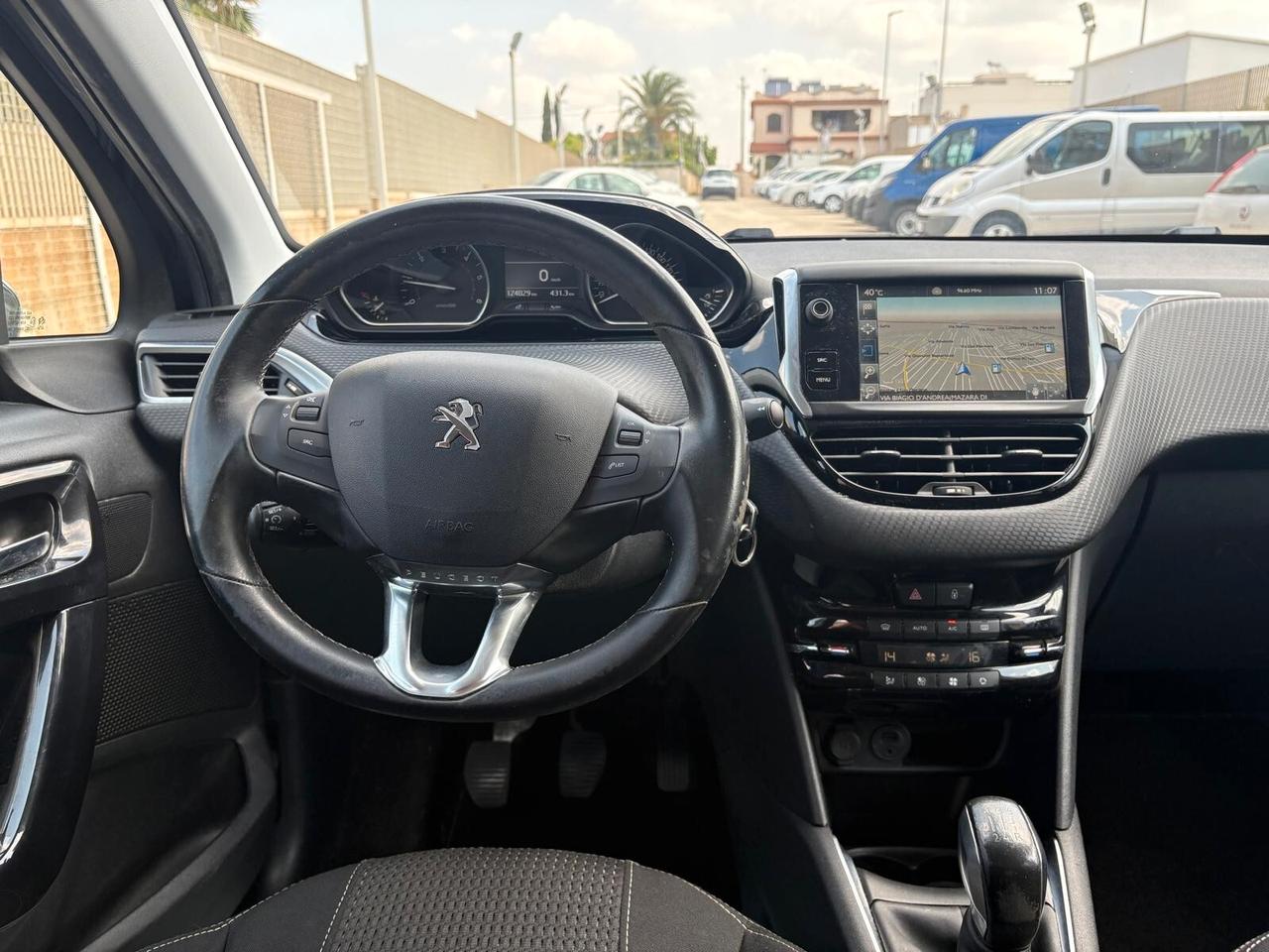 Peugeot 208 1.6 BlueHDi 100CV 5 porte Allure