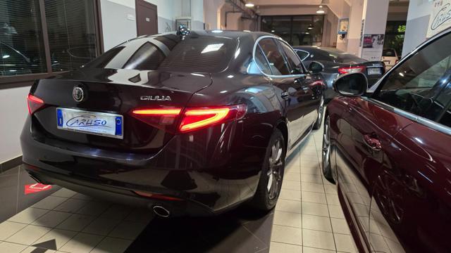 ALFA ROMEO Giulia 2.2 Turbo 180 CV AT8 Launch ed*Garanzia Ufficiale*