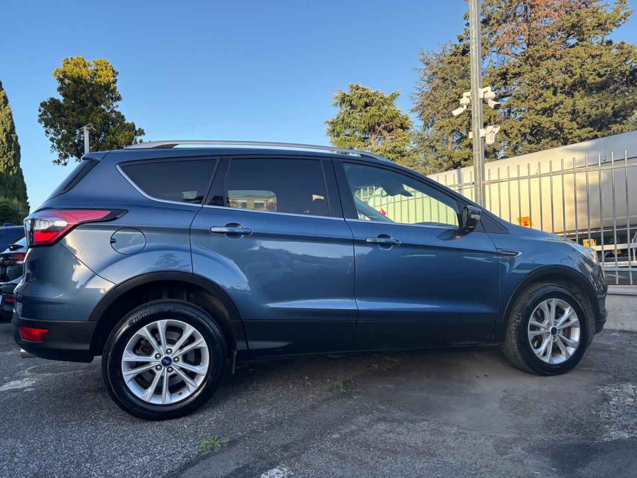 Ford Kuga 1.5 TDCI 120 CV S&S 2WD