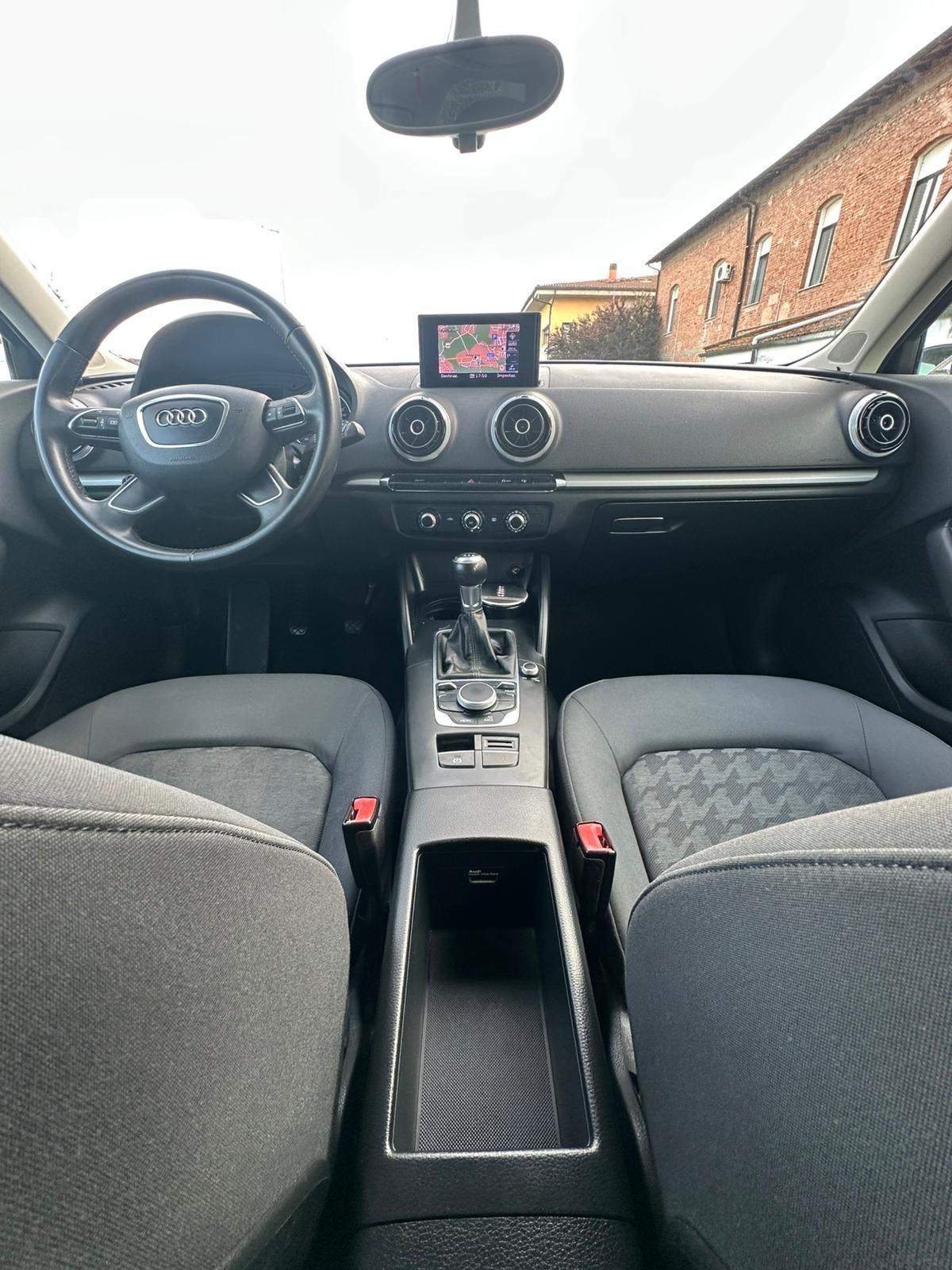 Audi A3 1.6 TDI Attraction