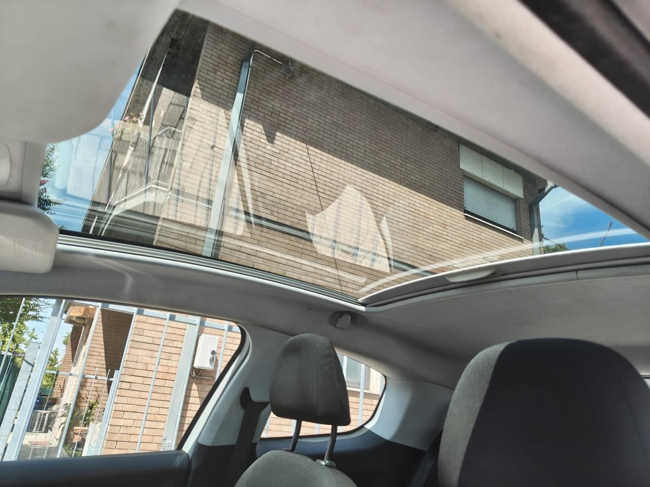 Peugeot 208 1.4 GPL NEOPATENTATI