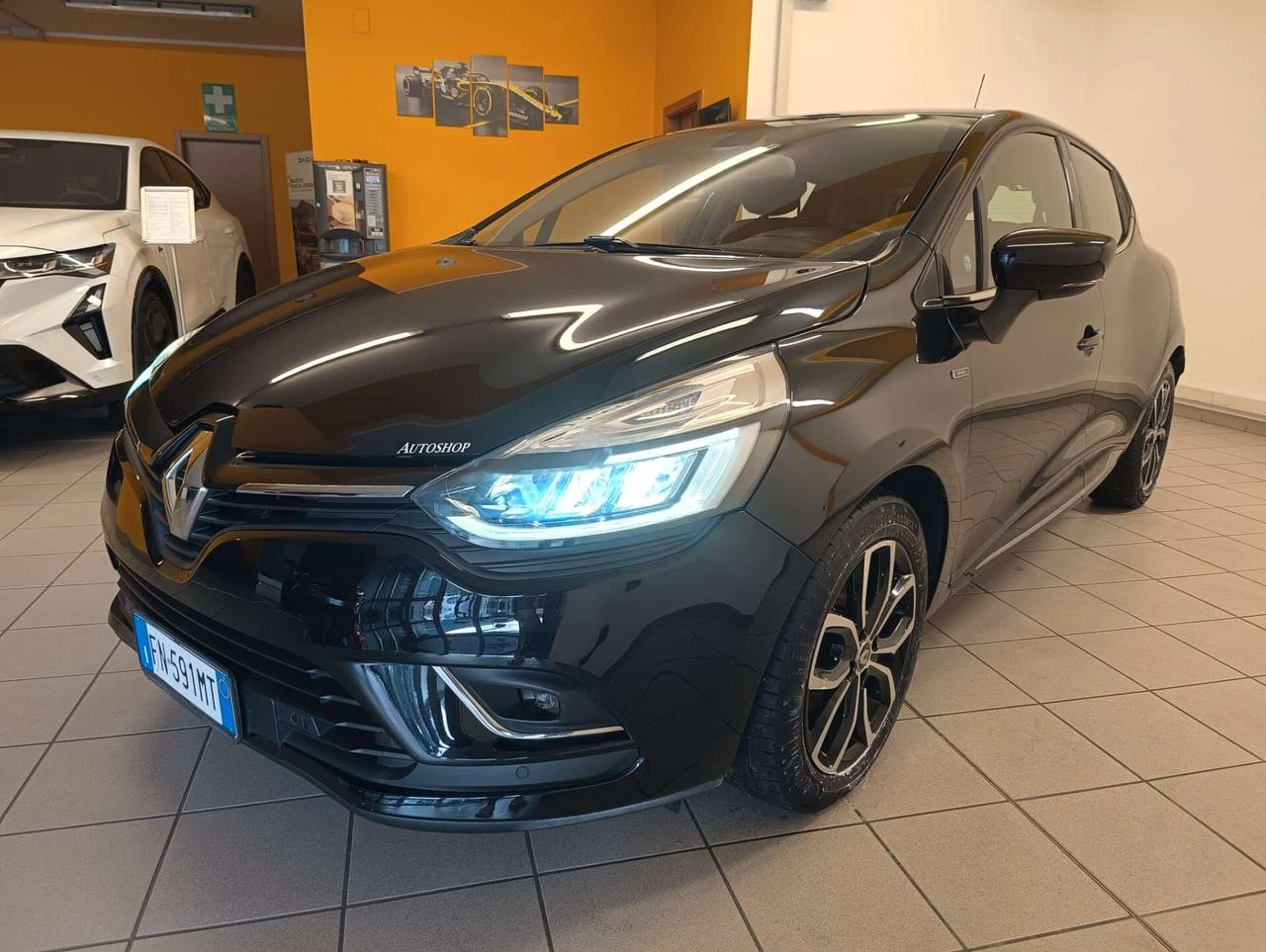 Renault Clio 1.2 75 CV 5 porte Duel2