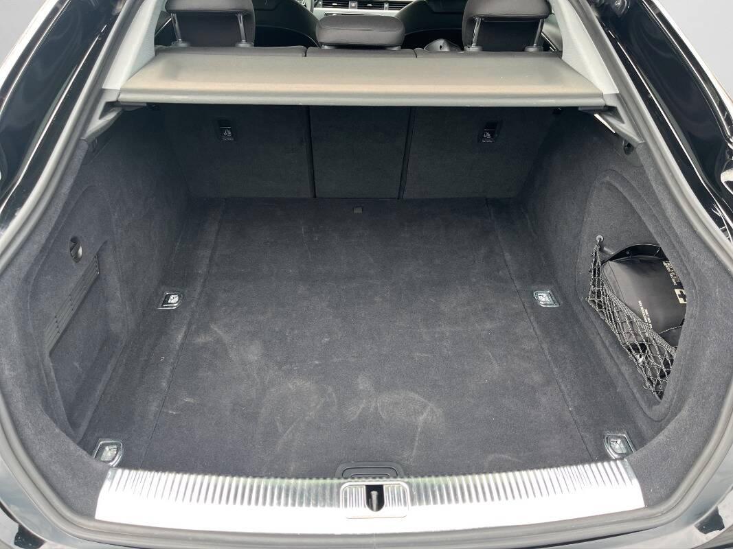 Audi A5 40 2.0 tfsi mhev Business Sport 190cv