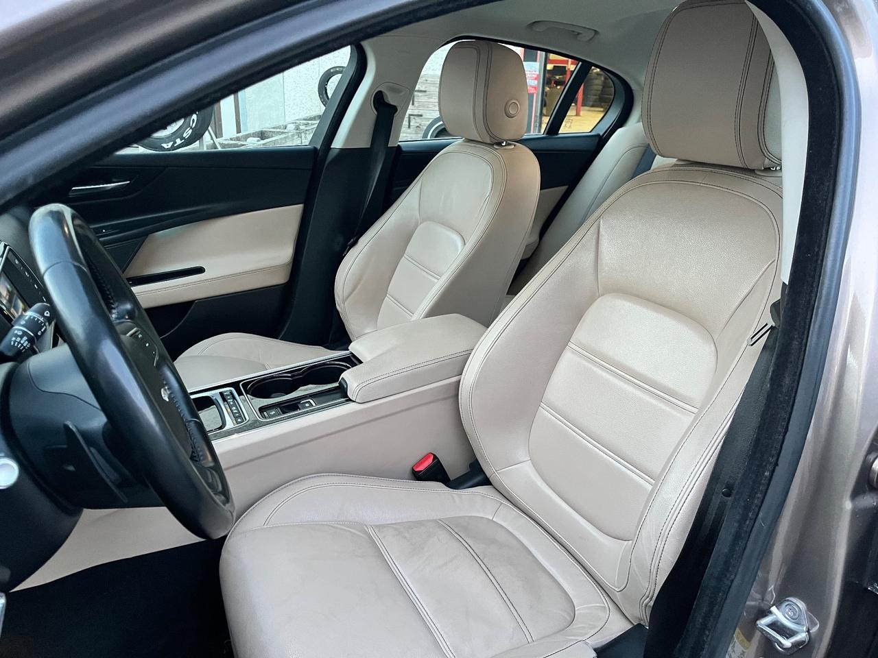 Jaguar XE 2.0 Diesel 2015