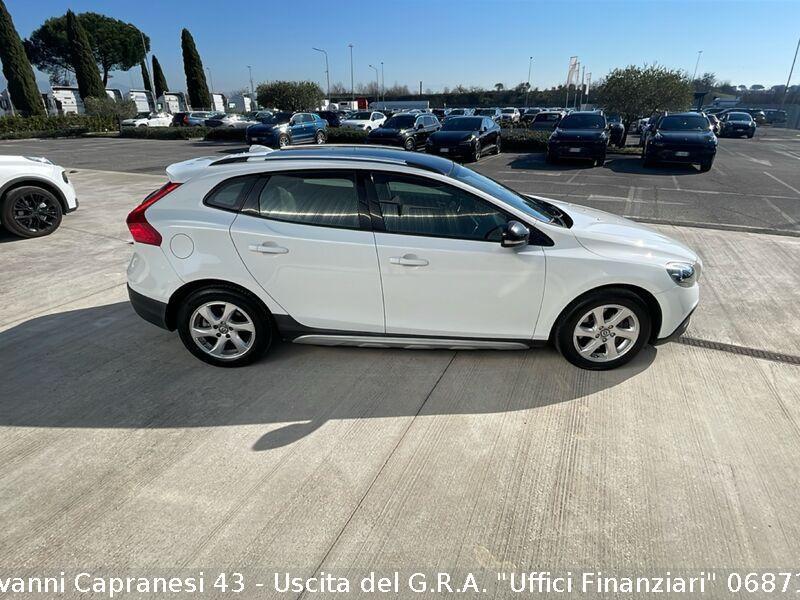 Volvo V40 Cross Country D3 Geartronic Momentum