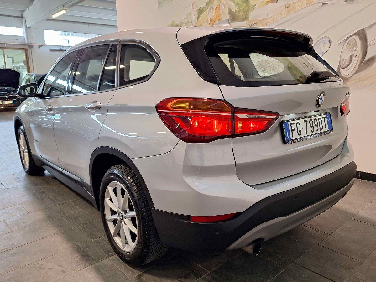 BMW X1 sDrive18i Adv - UNICO-PROPR - X NEO-PATENTATI - RETRO-CAMERA- PORTELLO ELETTR - GARANZIA