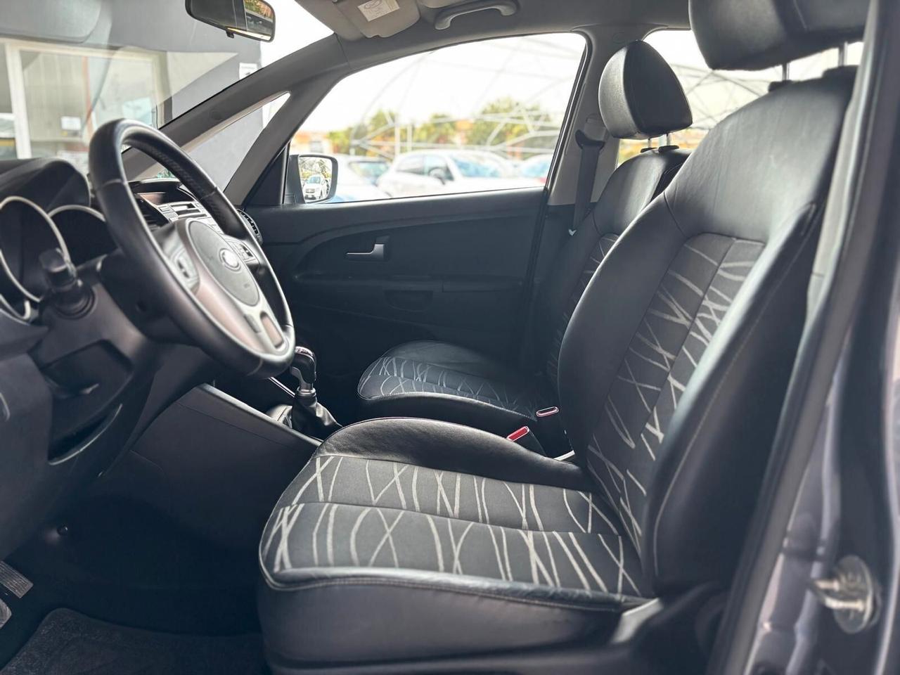 Kia Venga 1.4 CVVT Cool