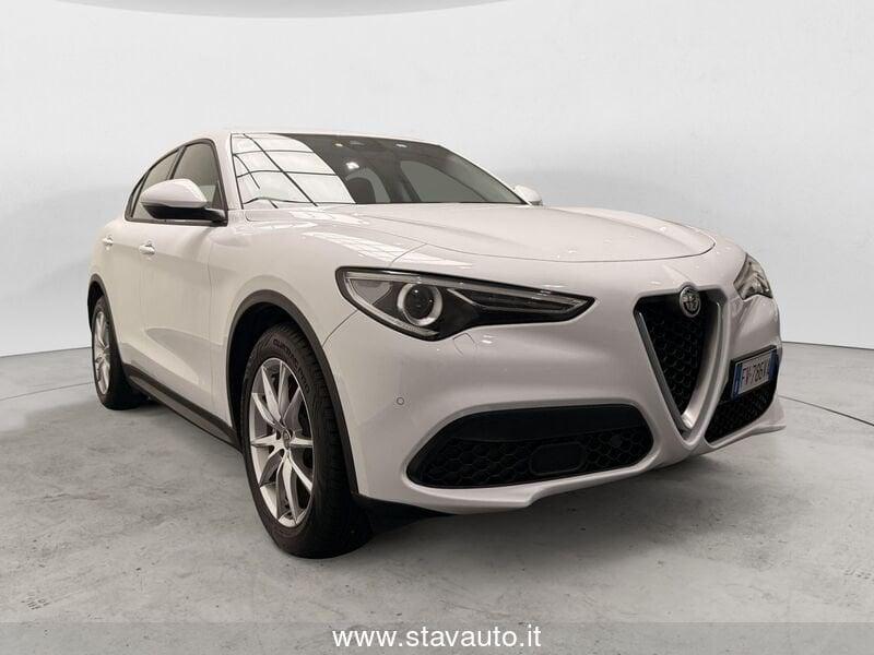 Alfa Romeo Stelvio 2.2 Turbodiesel 160 CV AT8 RWD Business