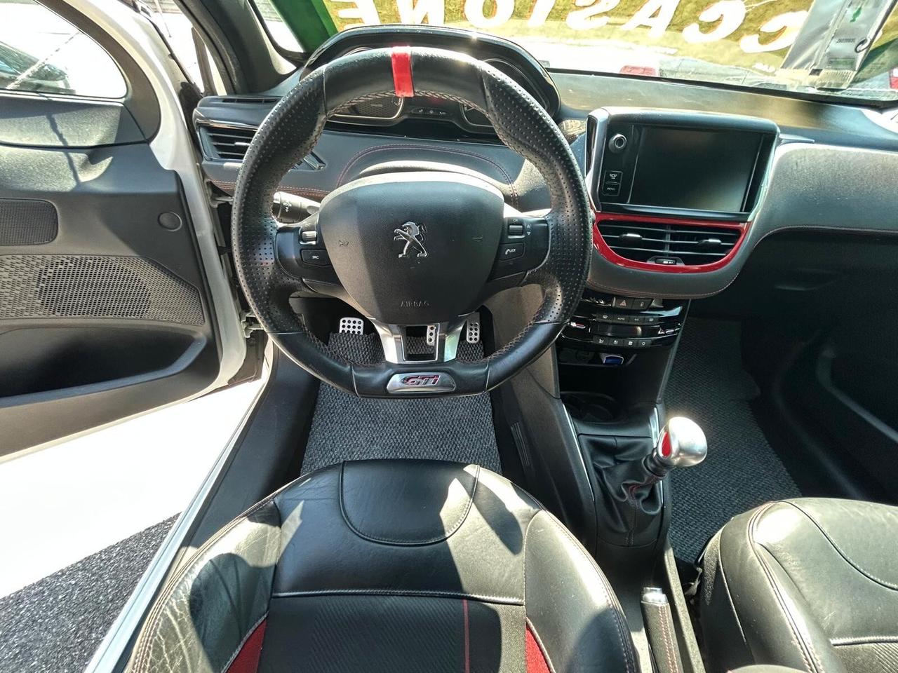 Peugeot 208 PureTech 82 5 porte Access