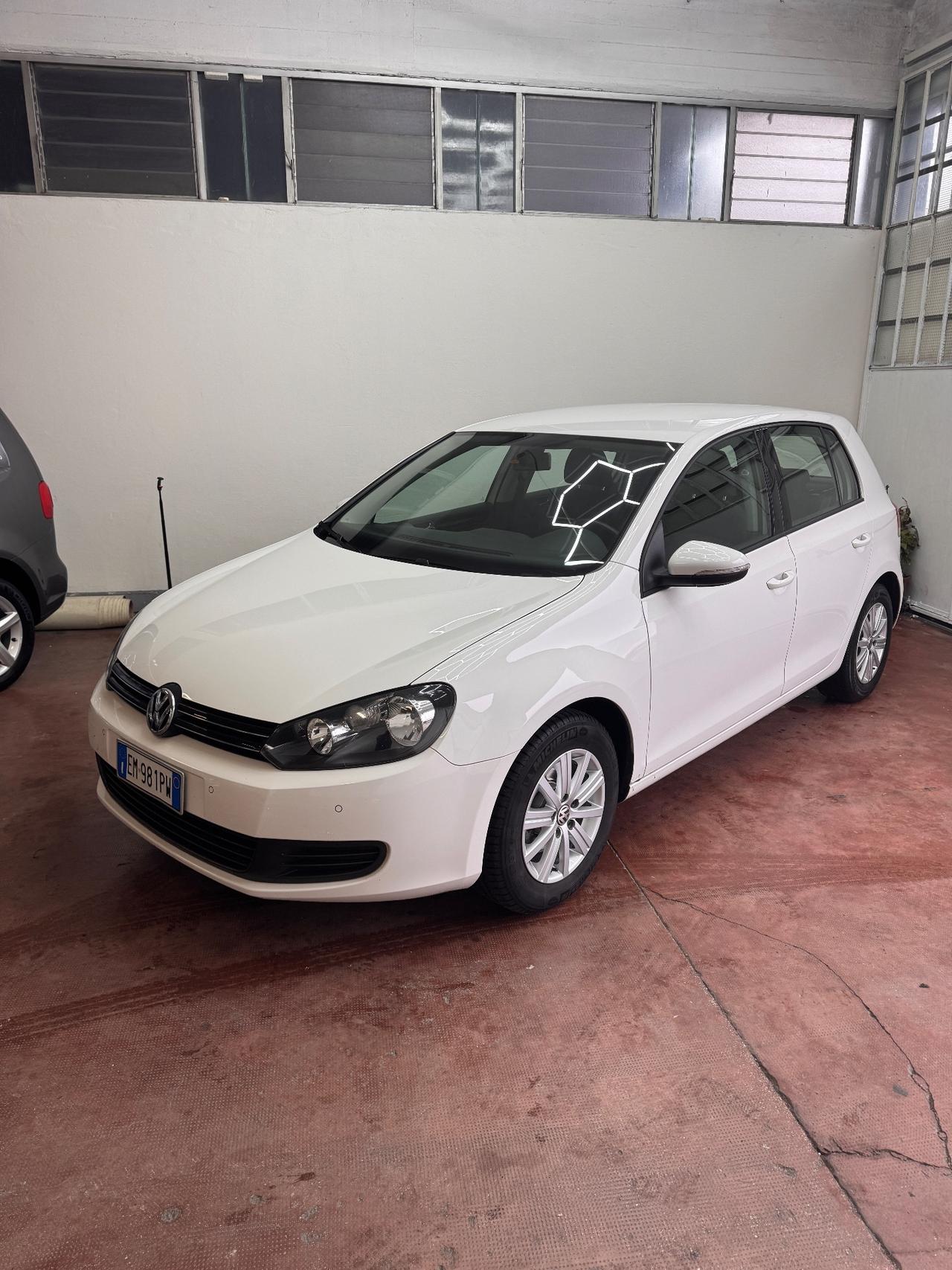 Volkswagen Golf 1.6 TDI DPF 5p. 2012