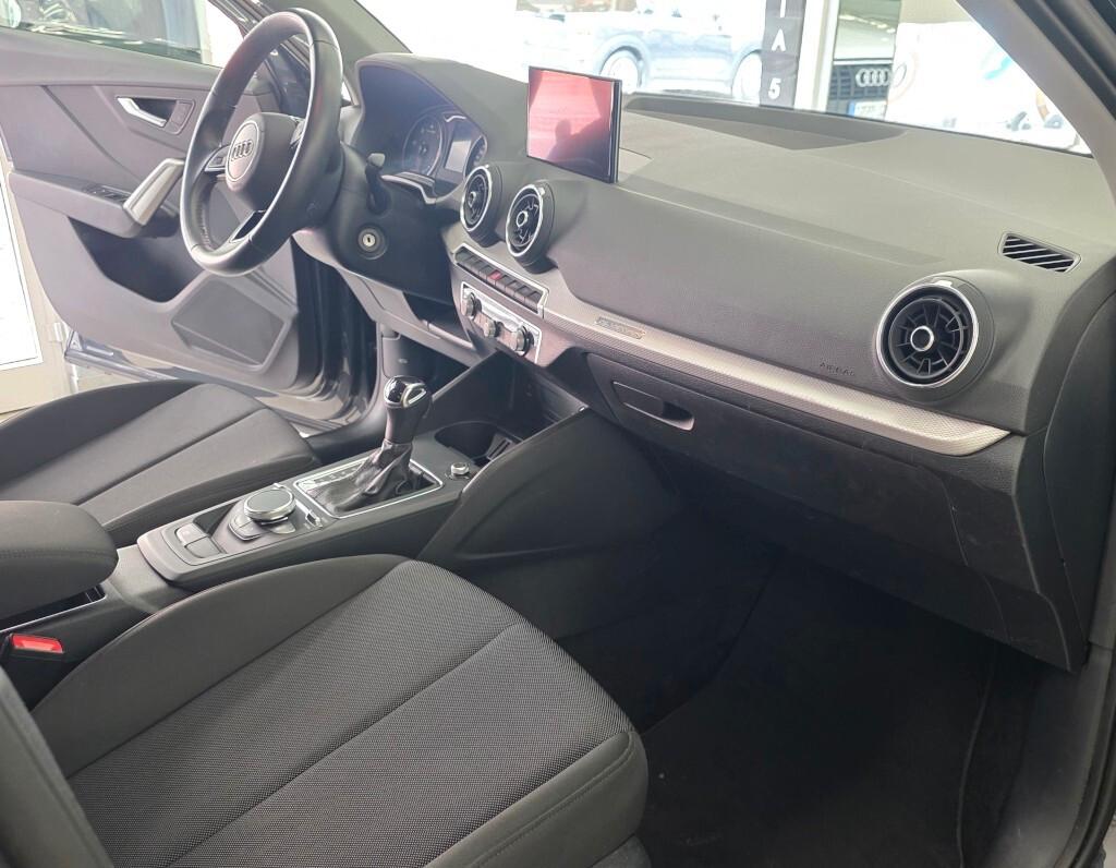 Audi Q2 35 TDI quattro S tronic Business