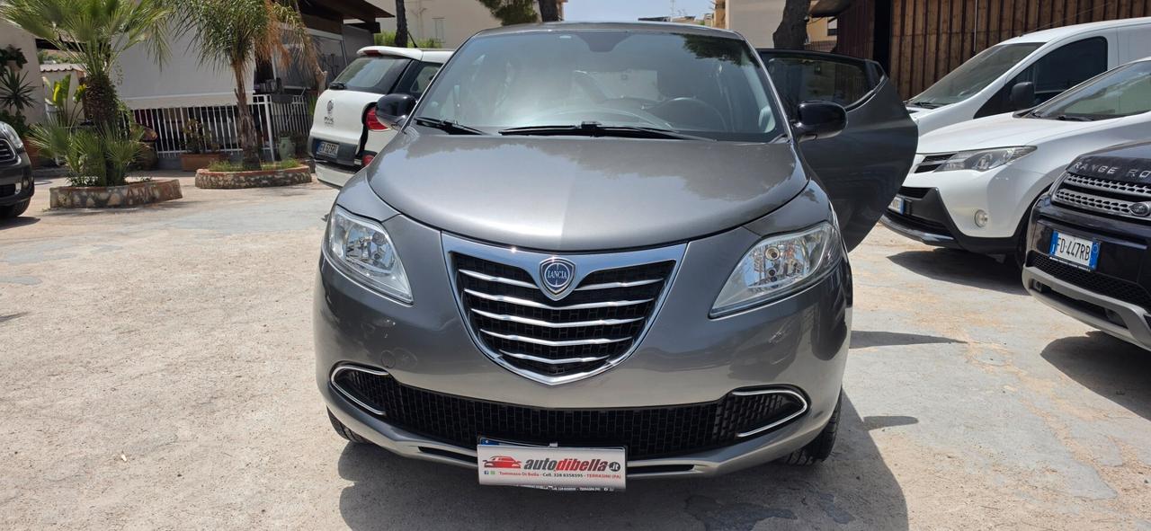 Lancia Ypsilon YPSISILON 0.9 TWINAIR ECOCHIC GOLD