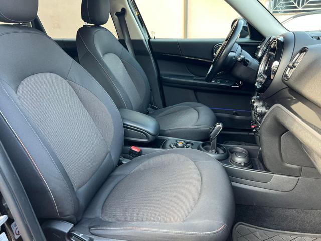 MINI Countryman 2.0 Cooper D Business Countryman Aut.