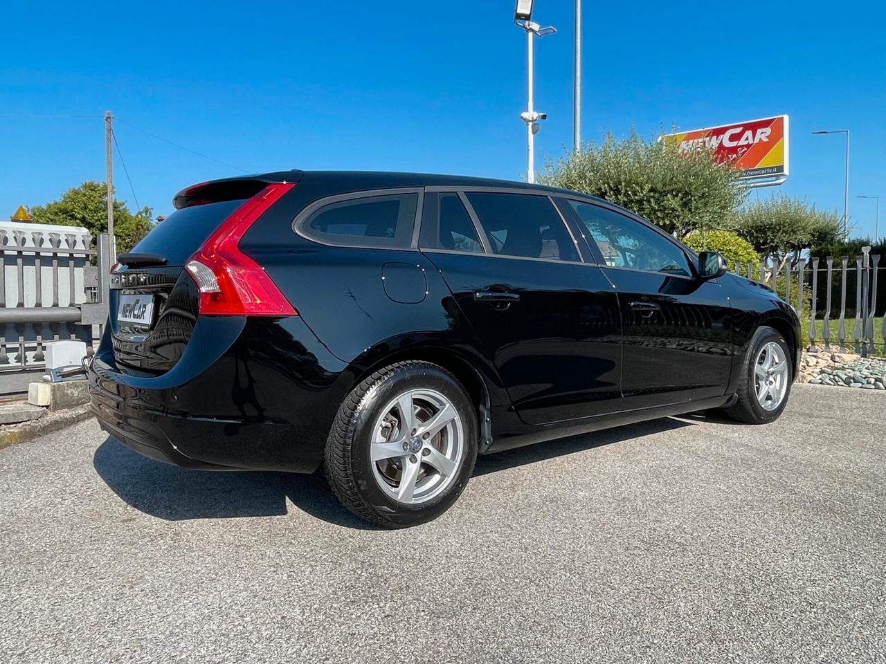 Volvo V60 D2 1.6 Kinetic