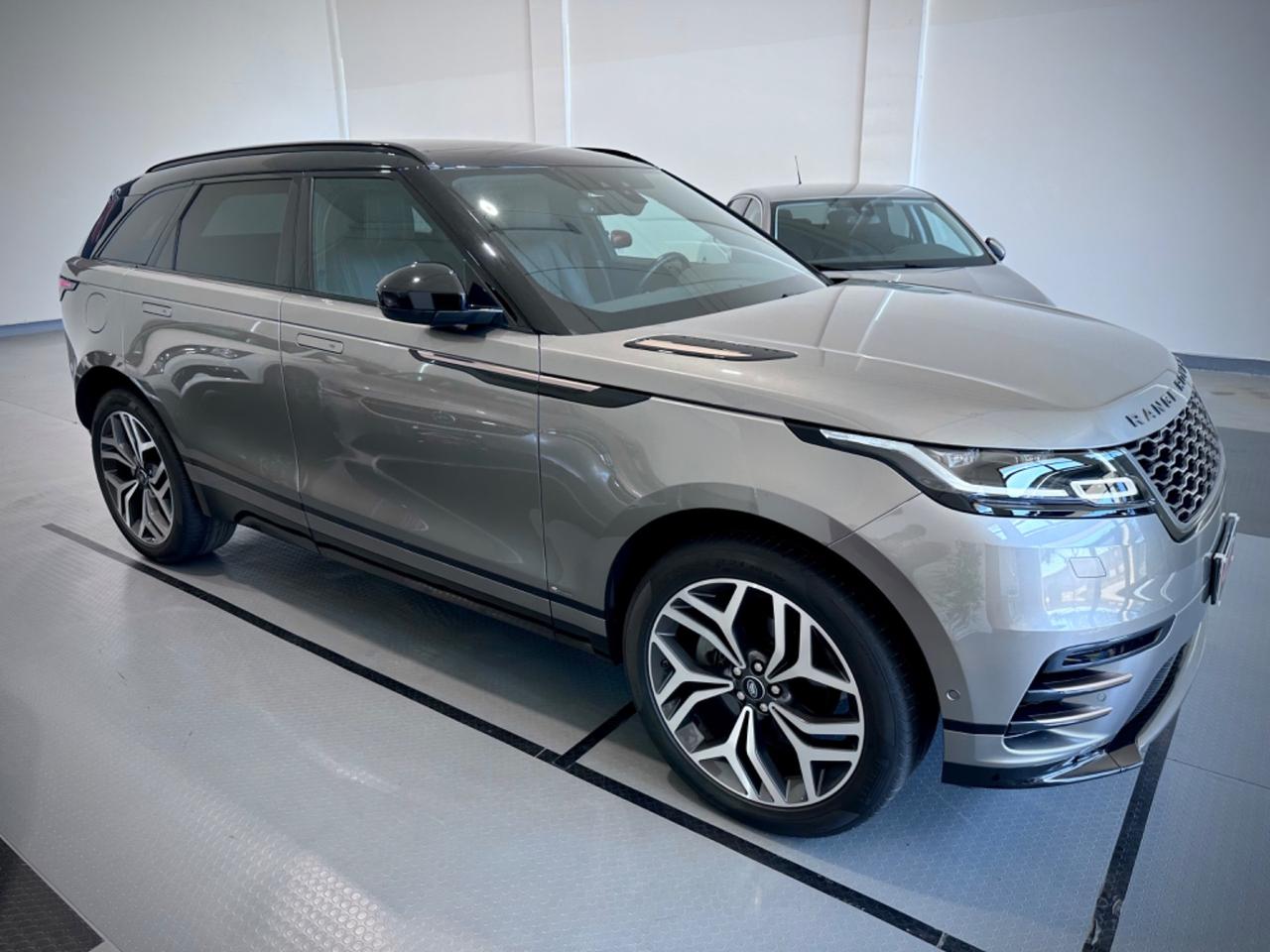 Land Rover Range Rover Velar Range Rover Velar 2.0 Si4 250 CV R-Dynamic SE