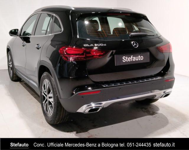 MERCEDES-BENZ GLA 200 d Automatic Progressive Advanced Plus