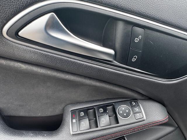 Mercedes-benz GLA 200 d Automatic 4Matic Sport