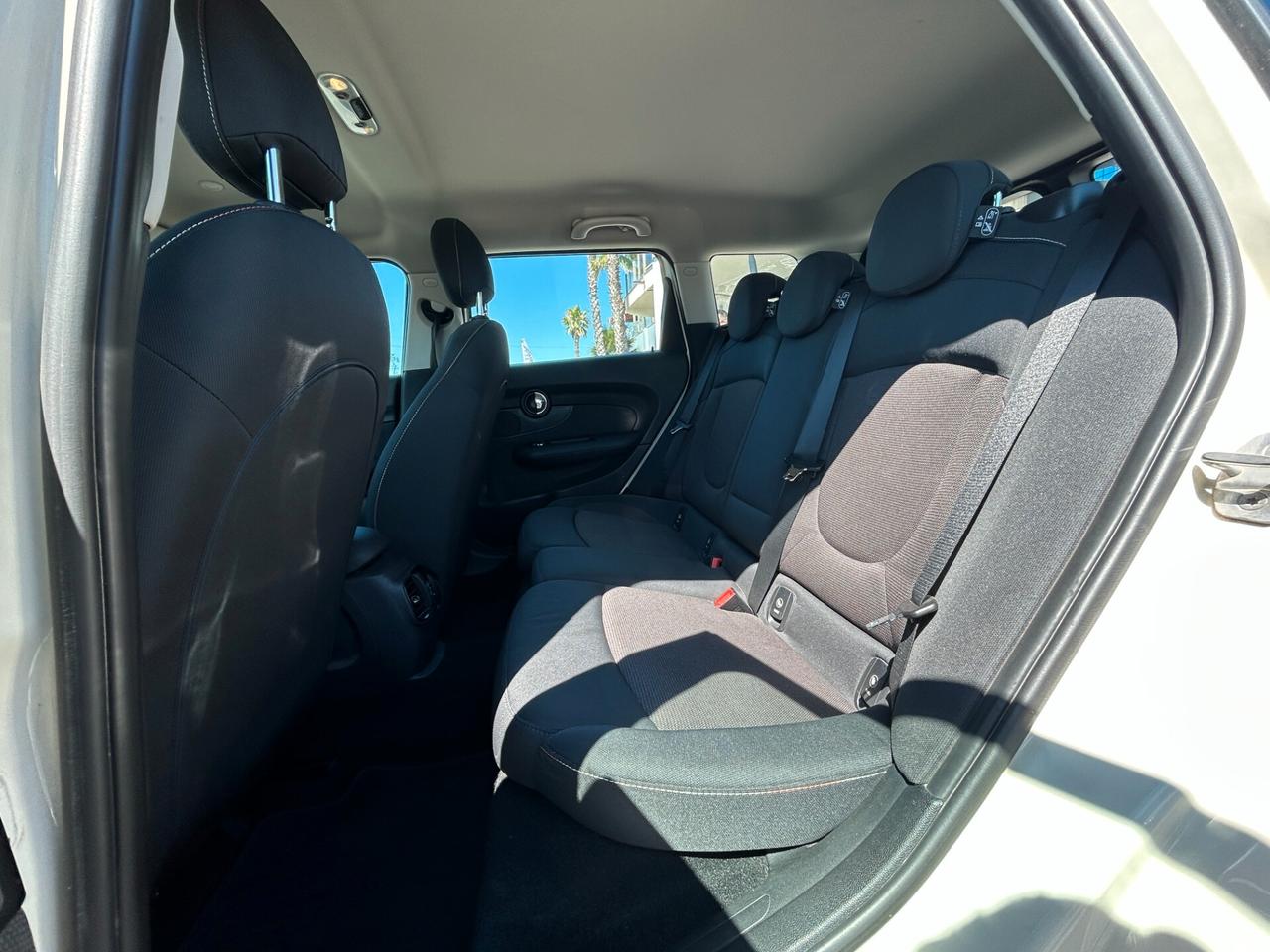 MINI One D Clubman 1.5 auto