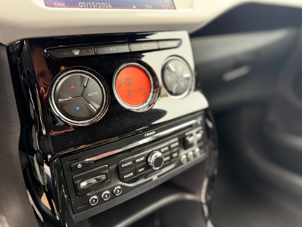 Ds DS3 3 1.6 THP 155 Just Black