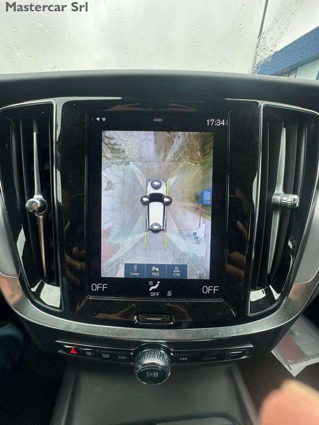 VOLVO V60 Cross Country V60 Cross 2.0 b4 Business Pro awd auto - GE939CH