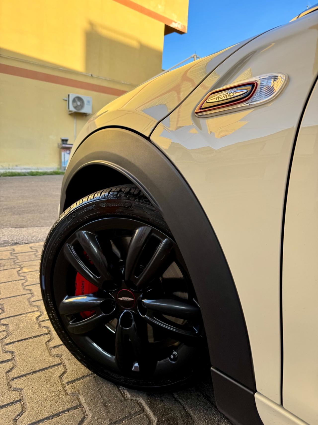 Mini F56 2.0 John Cooper Works Pro 231cv Auto 3p