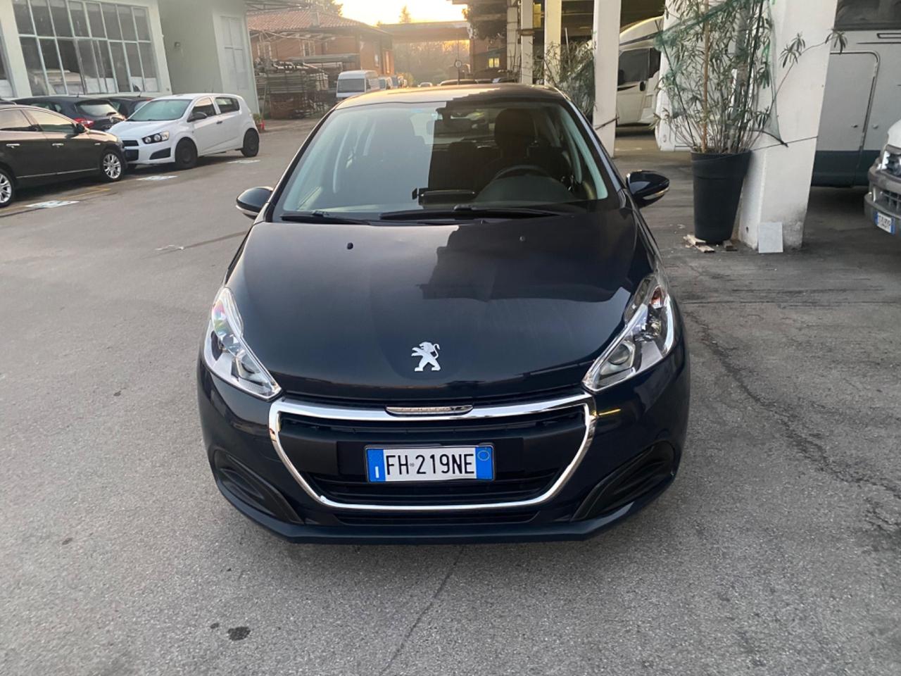 Peugeot 208 BlueHDi 120 S&S 5 porte Allure
