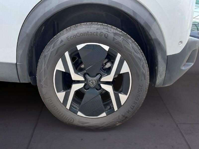 Peugeot 2008 II 2023 1.2 hybrid Allure 145cv e-dcs6