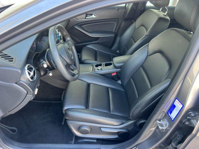 MERCEDES-BENZ A 180 d Automatic Sport AUTO PER NEOPATETANTI