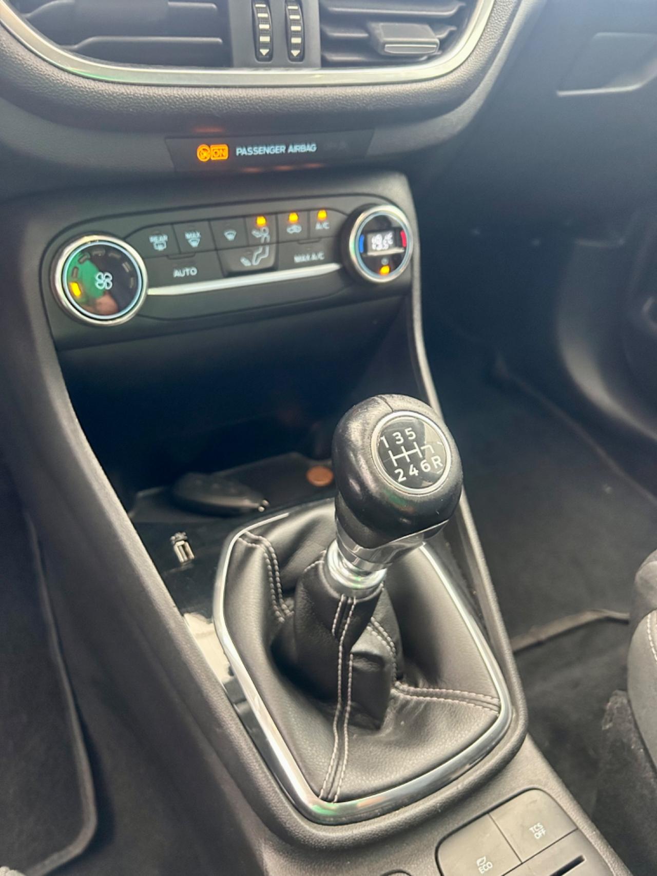 Ford Fiesta 1.5 EcoBlue 5 porte Titanium FINANZIABILE