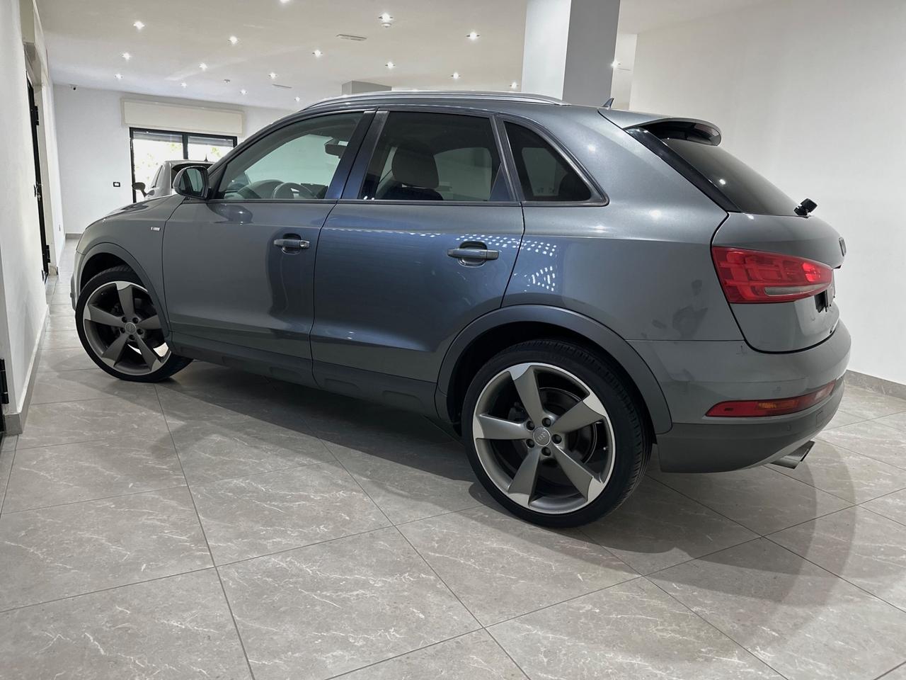 Audi Q3 2.0 TDI 150 CV Sport