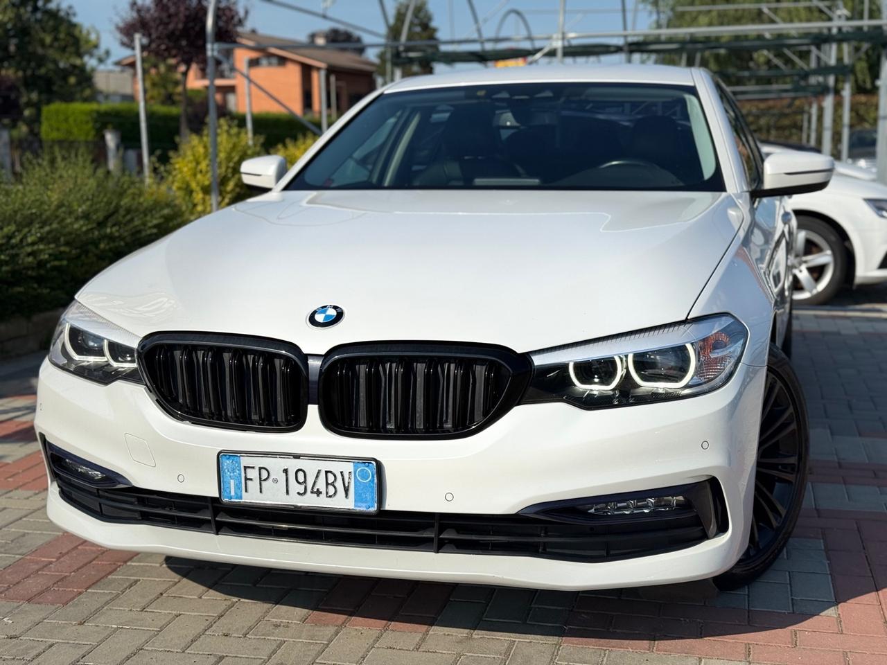 Bmw 520d Sport BERLINA .BIANCO PERLA