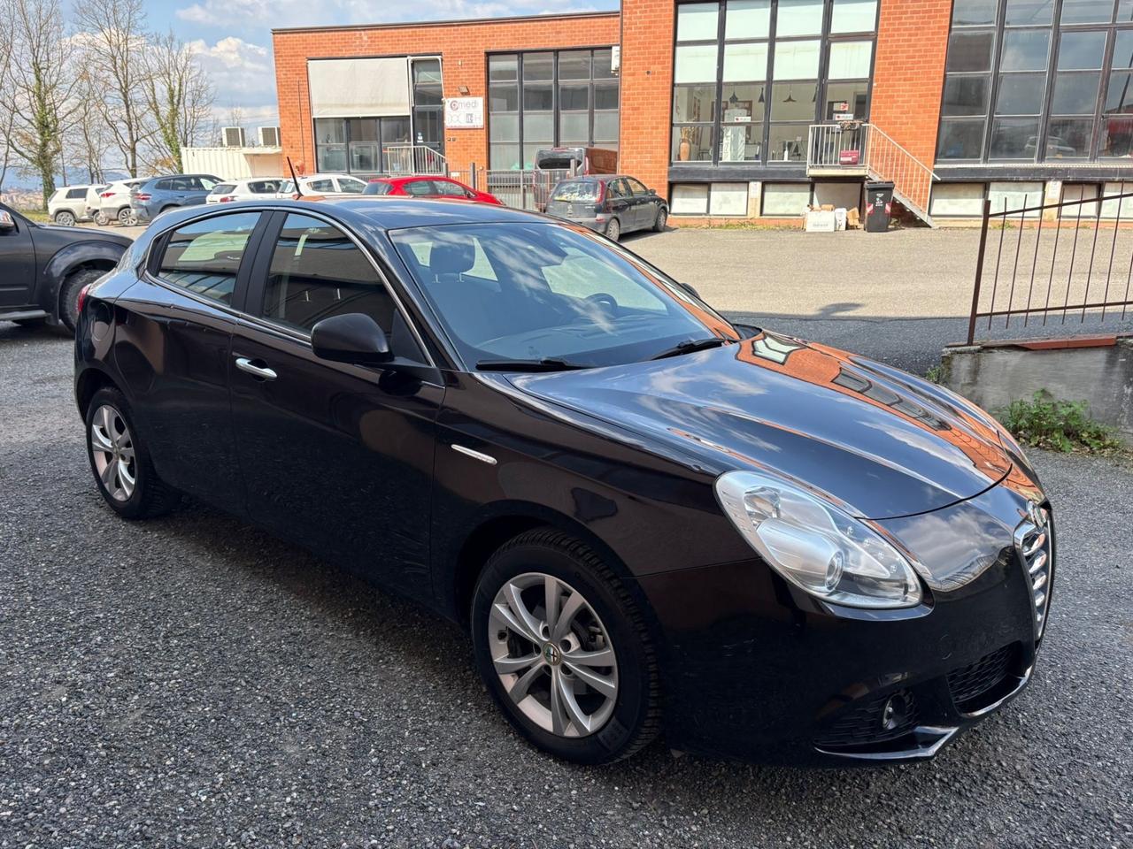 Alfa Romeo Giulietta 1.6 JTDm-2 105 CV Distinctive