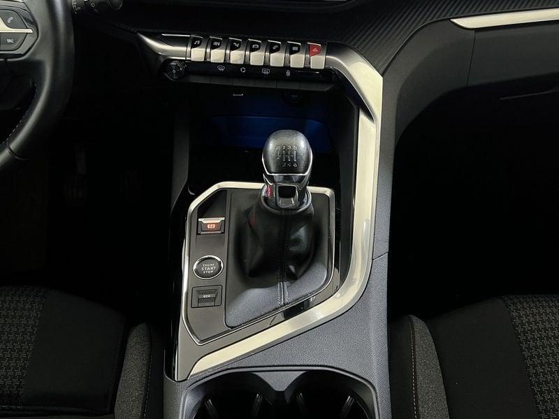 Peugeot 3008 3008 1.2 puretech t Active Pack s&s 130cv