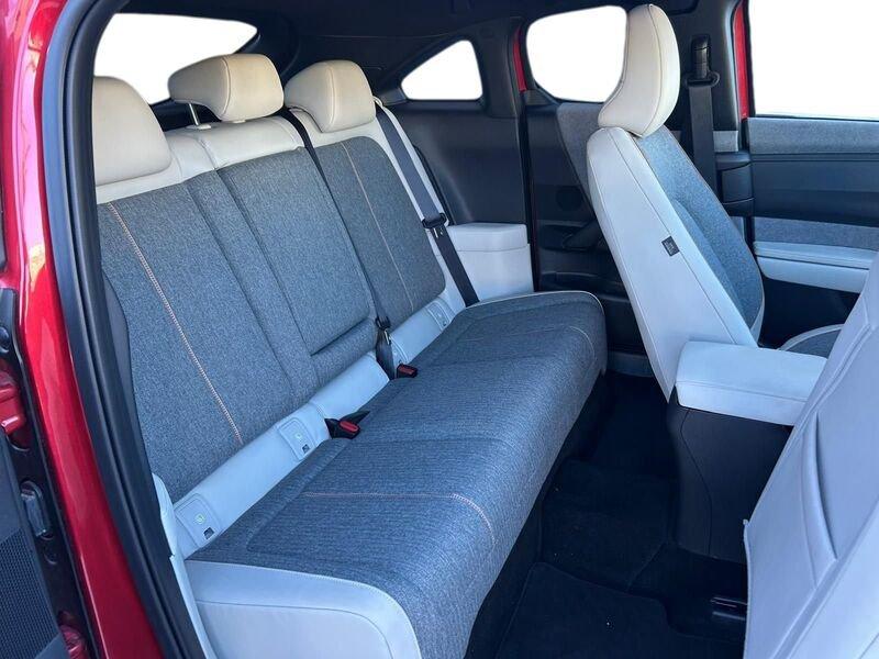 Mazda MX-30 e-Skyactiv 170 CV Pug-In R EV Makoto