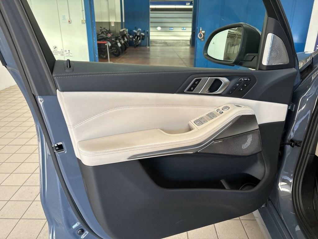 BMW X7 40 i Mild Hybrid 48V xDrive Steptronic