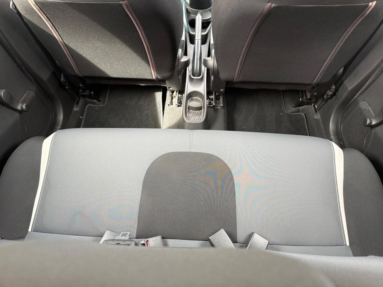 Lancia Ypsilon 1.2 69 CV 5 porte Elefantino