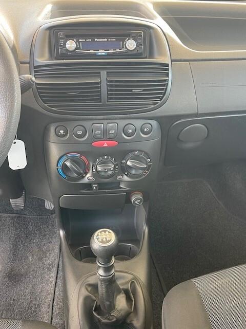 FIAT PUNTO 1.2 DYNAMIC 5P 112000KM UNIPROP.