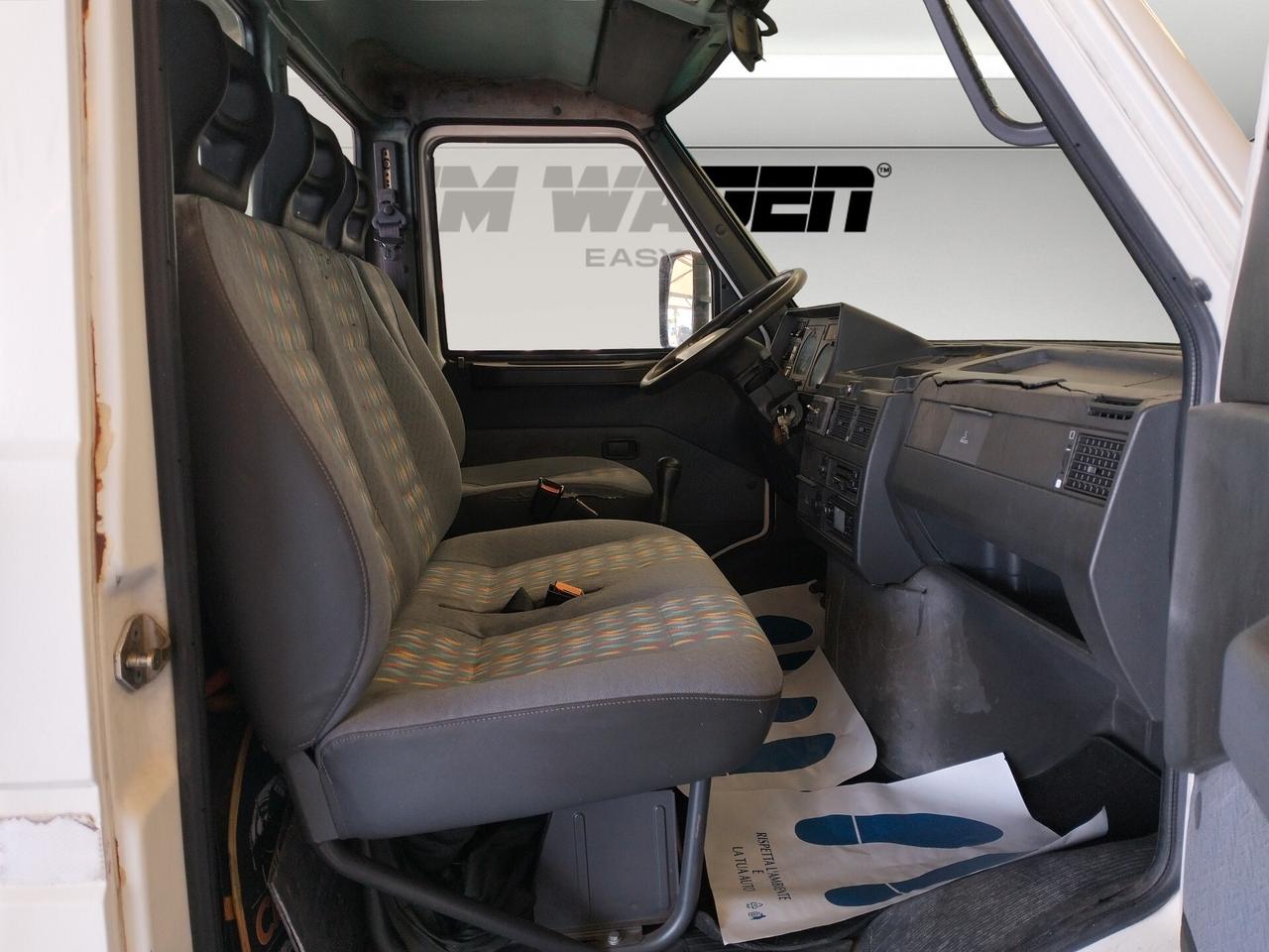 Iveco Daily 35.10 2.8 TD PC - carroattrezzi patente C - IVA ESCLUSA