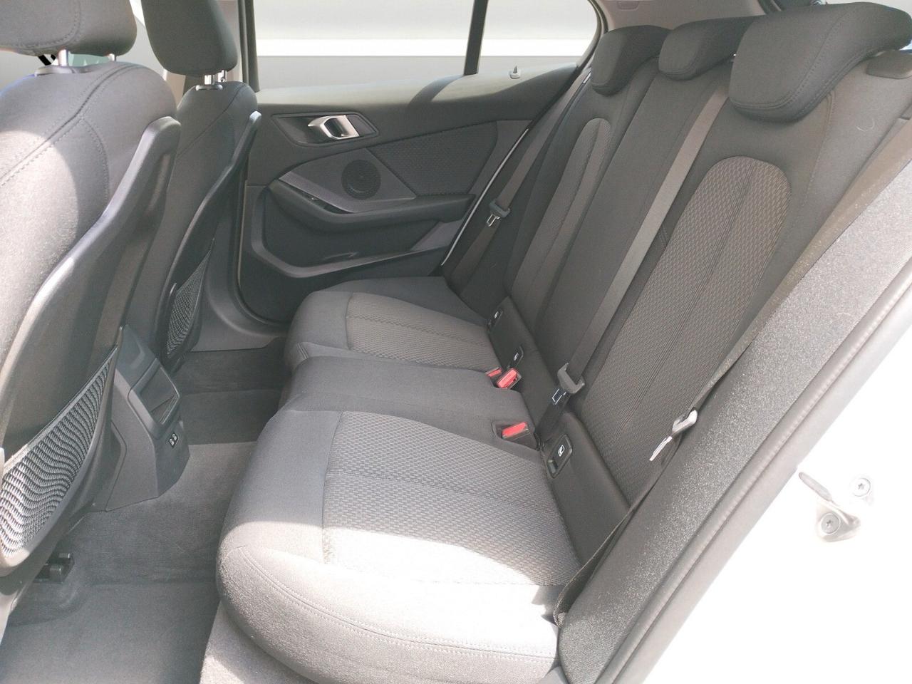 Bmw 116 116i 5p. Business Advantage