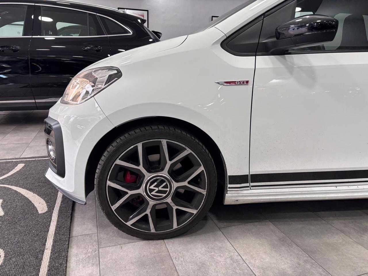 VOLKSWAGEN UP 1.0 GTI RETRO-LED