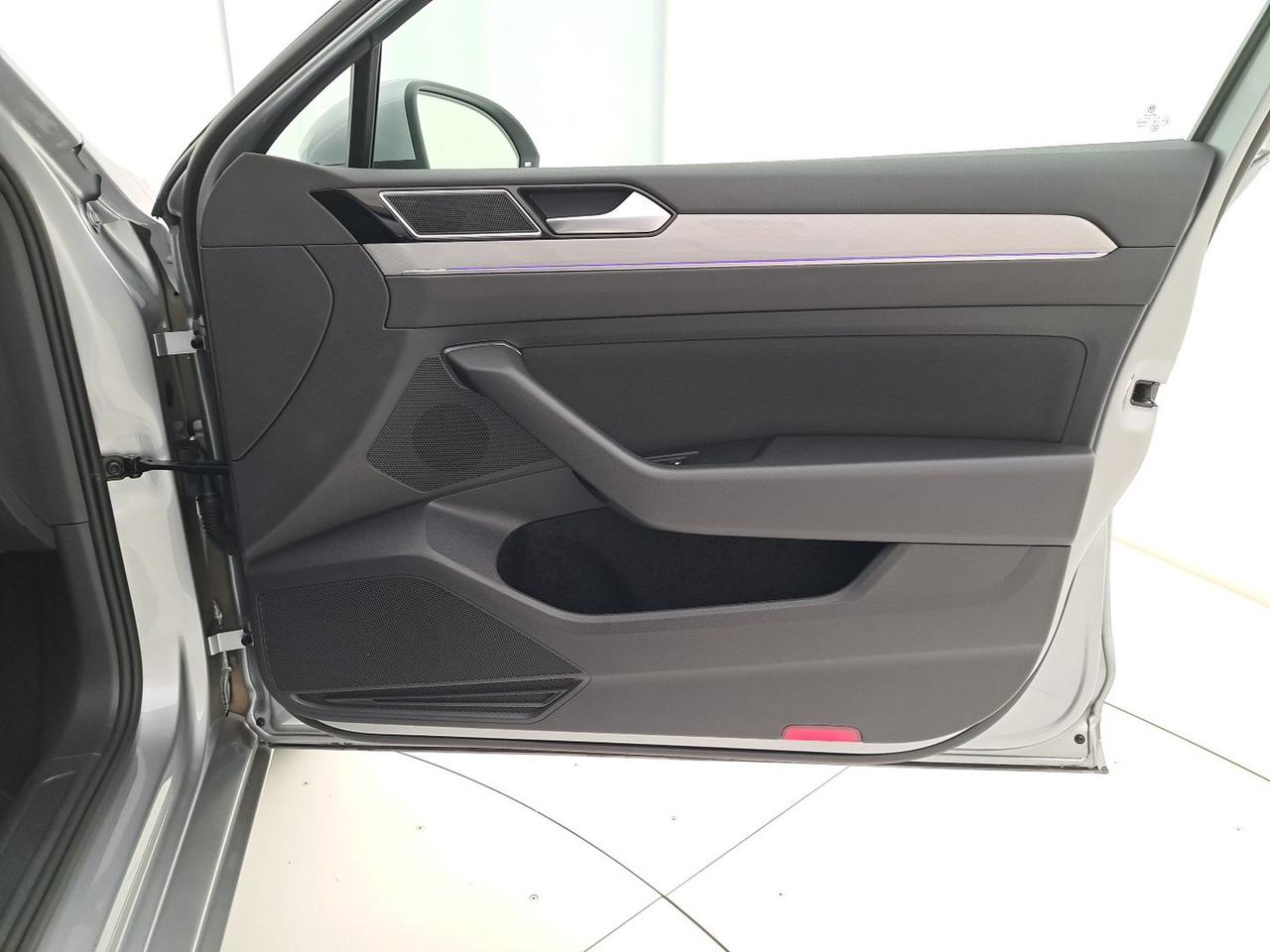 Volkswagen Passat variant 2.0 tdi business 150cv dsg