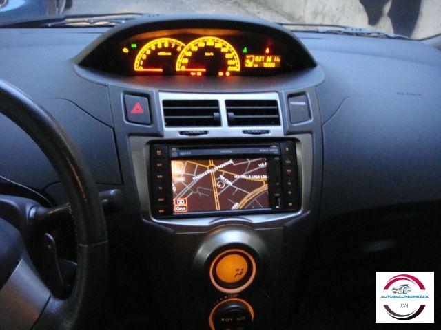 TOYOTA - Yaris - 1.3 5p. M-MT Sol