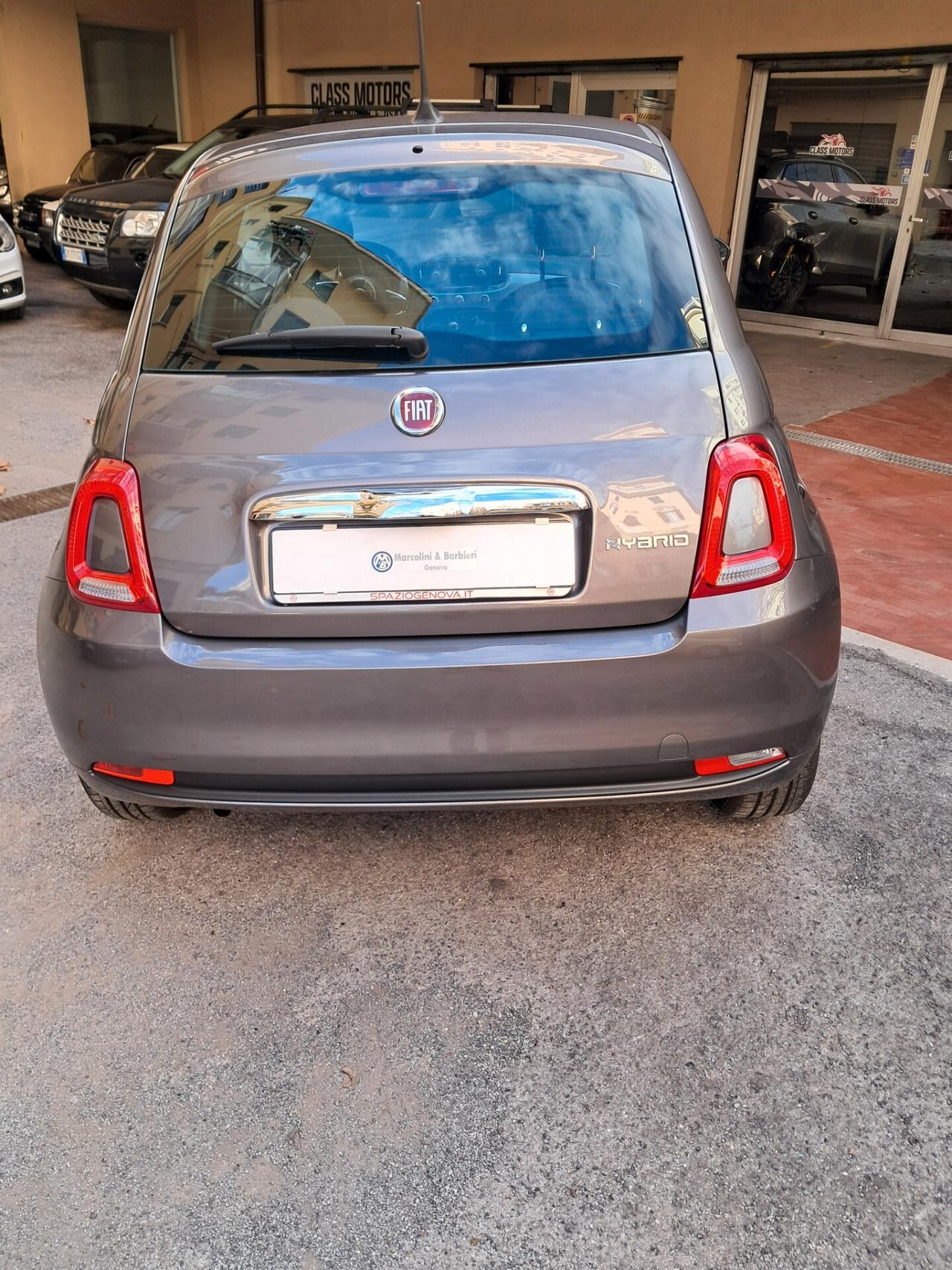 Fiat 500 1.0 Hybrid Red