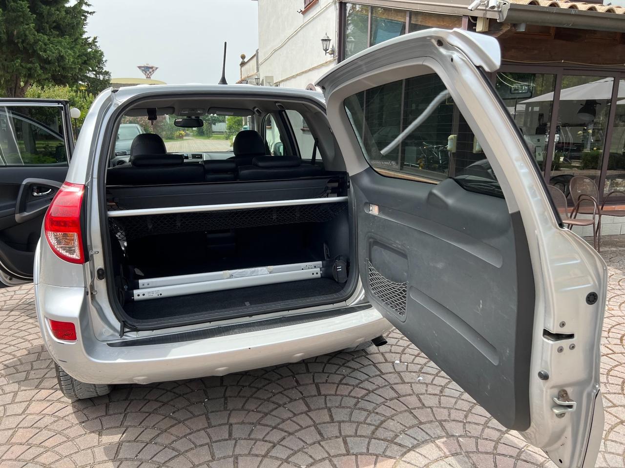 Toyota RAV 4 4X4