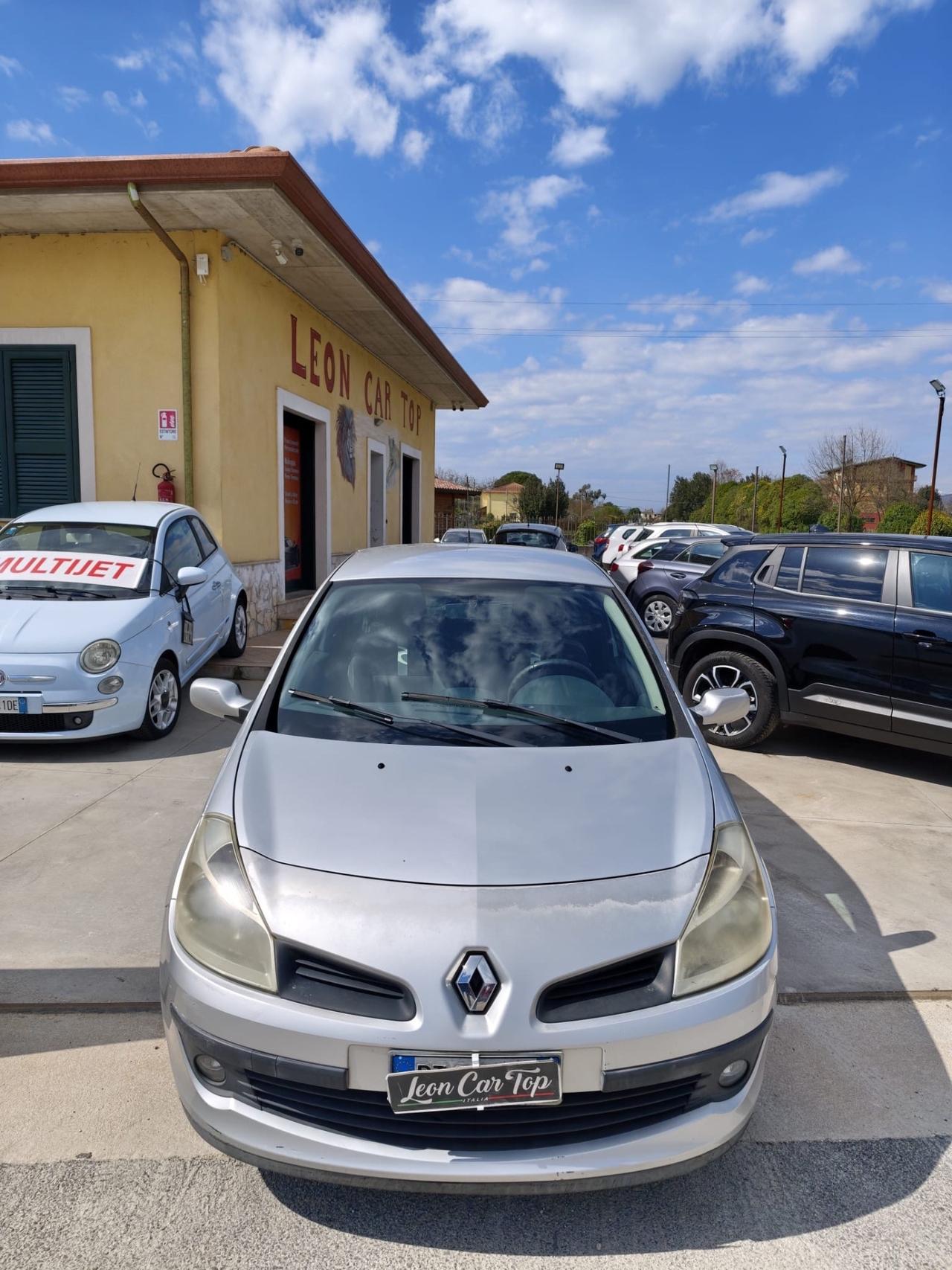 Renault Clio GPL valido 2029 garantita 12 mesi