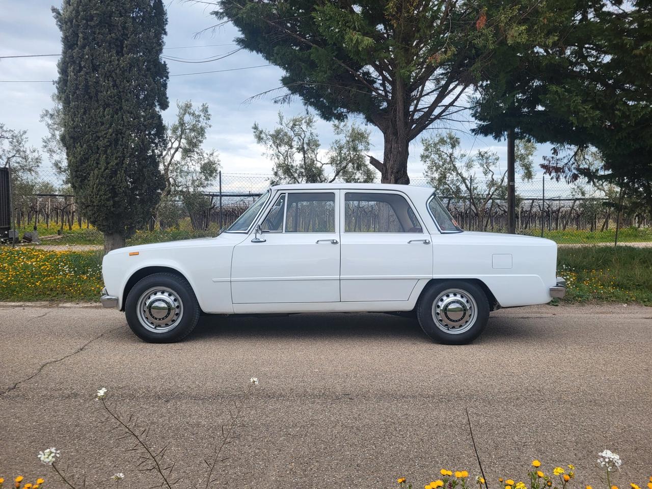 Alfa Romeo Spider Alfa Romeo Giulia 1300 Super 1972