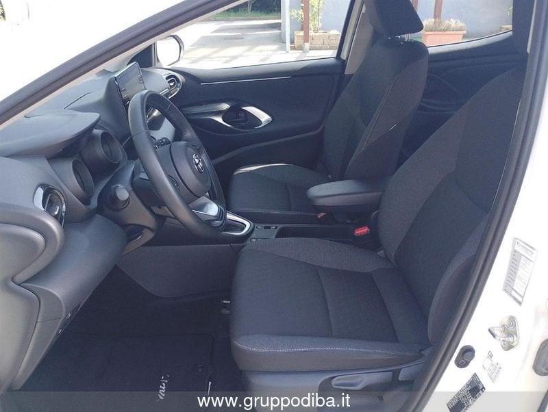 Toyota Yaris IV 2020 1.5h Trend