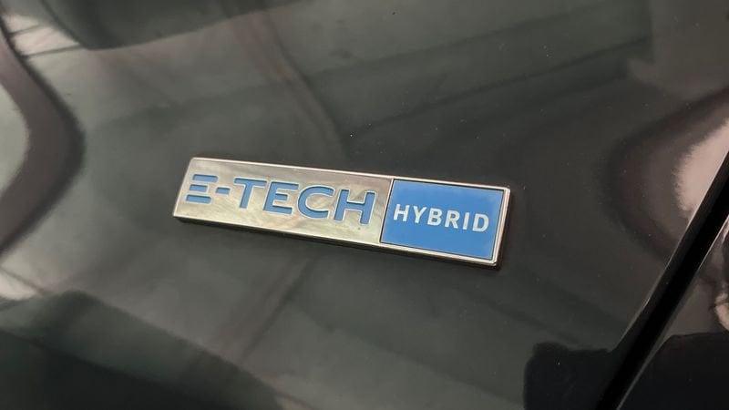 Renault Captur 1.6 E-TECH Hybrid RS Line Auto 145cv