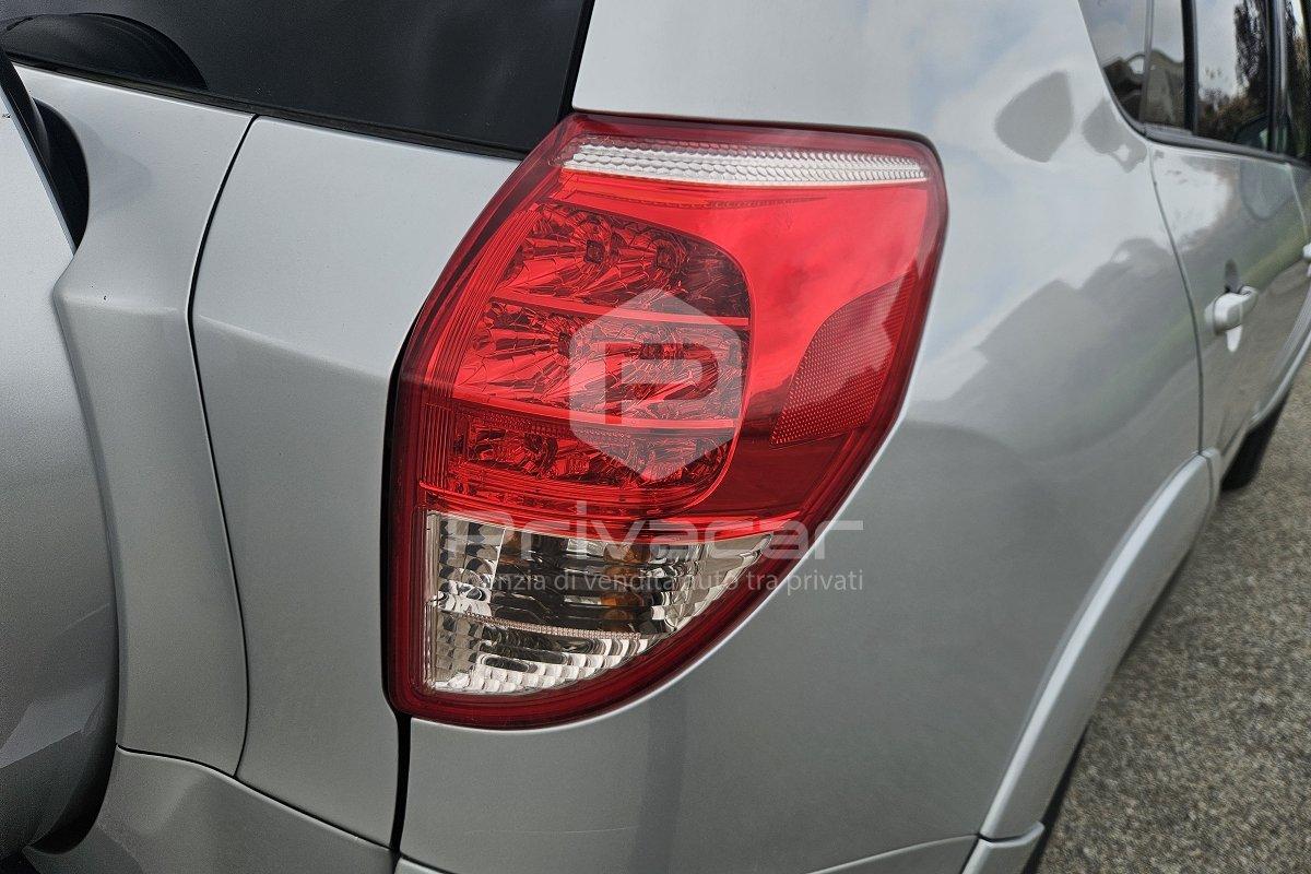 TOYOTA RAV4 2.2 D-4D 177 CV Luxury