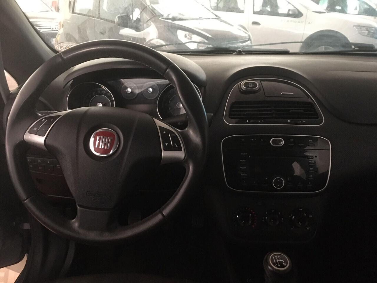 FIAT PUNTO EVO benzina 1.2 CV 69 con km 109.997 X NEOPATENTATI certificati garanzia 12 mesi